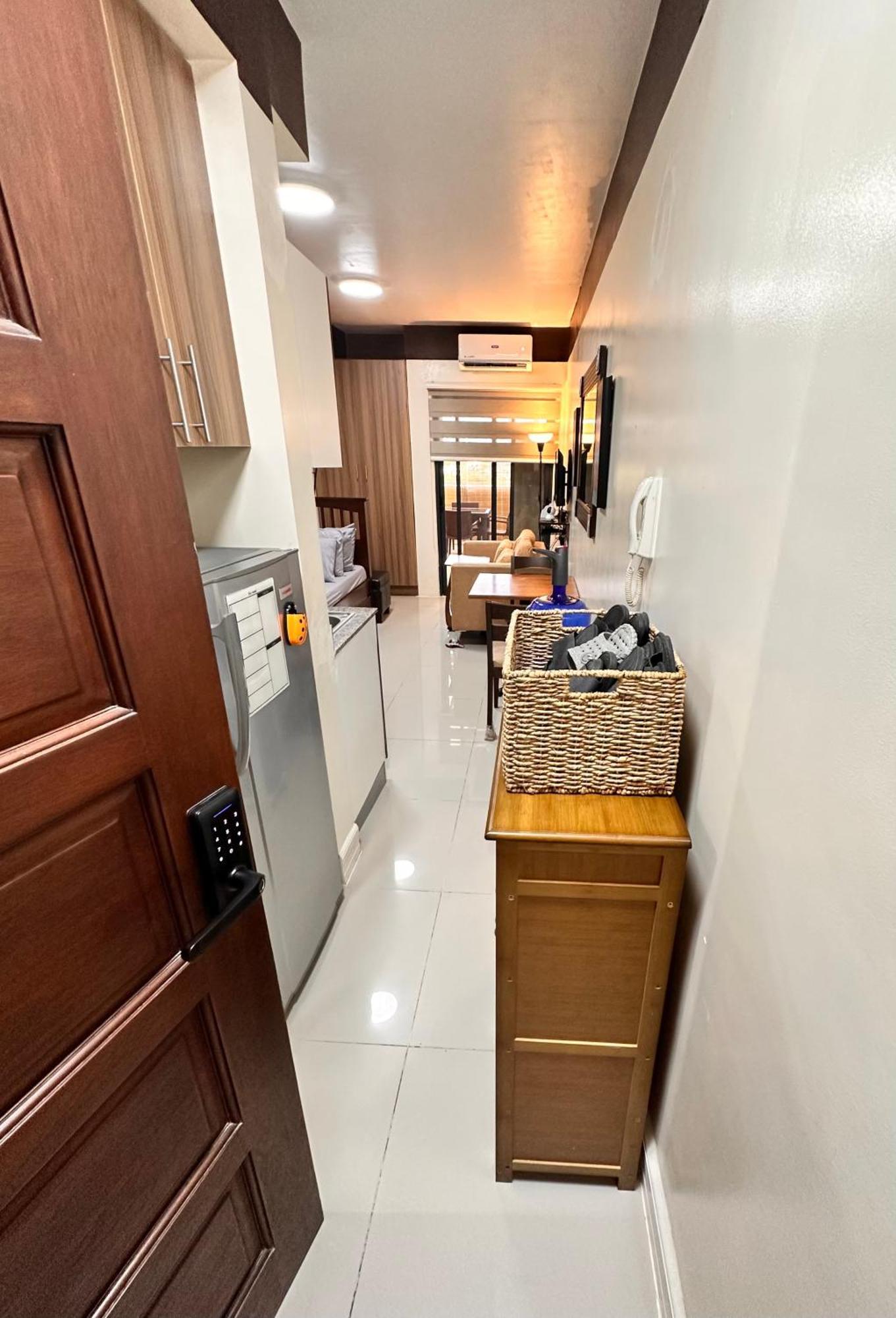 Grazie's Studio Apartment *